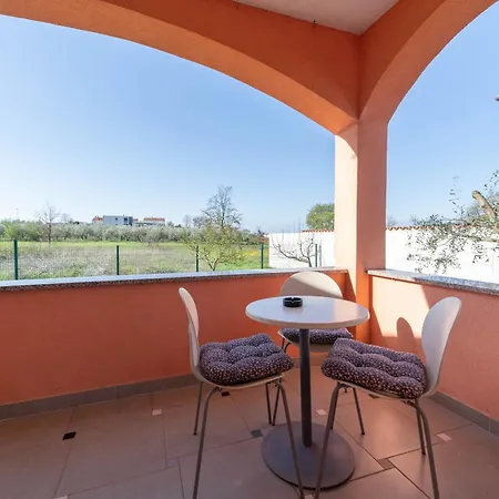 Thomas Apartamento Novigrad Istria