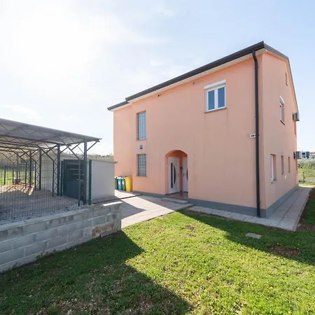 Apartamento Thomas *