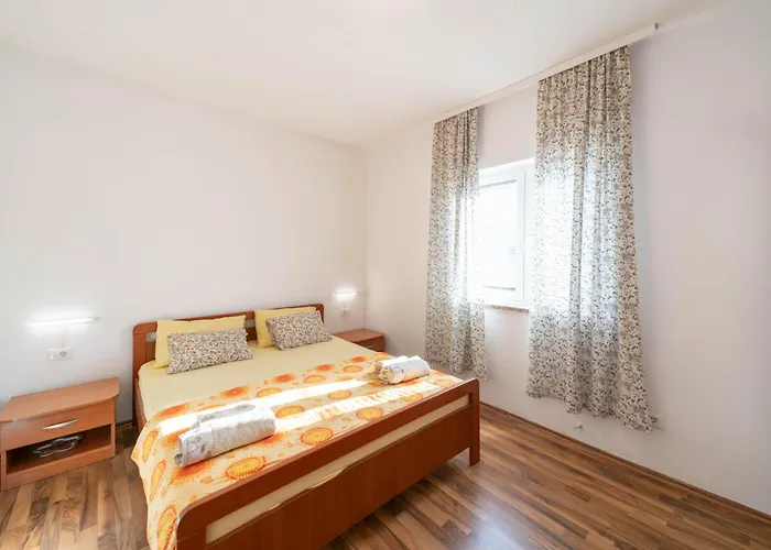 Thomas * Novigrad Istria