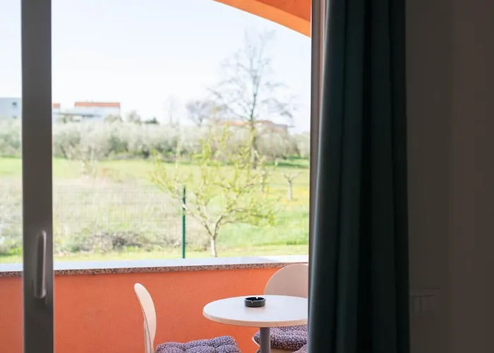 Thomas * Novigrad Istria