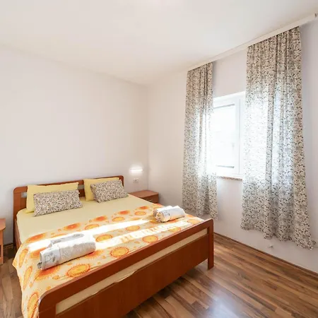 Thomas * Novigrad (Istria)